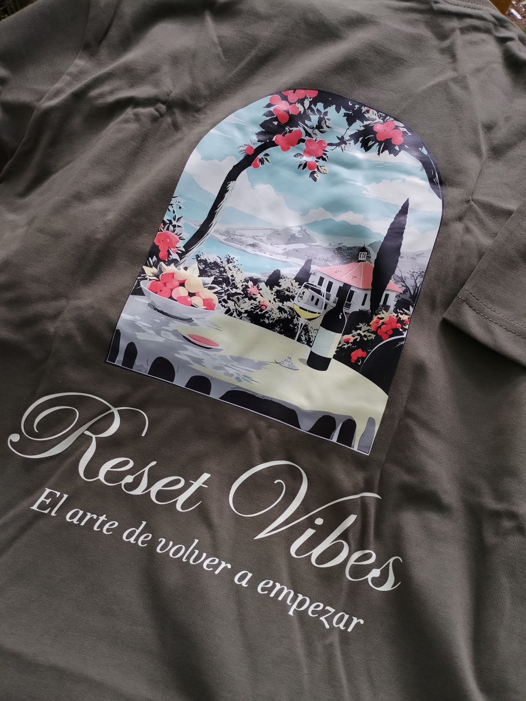CAMISETA SEMI OVERSIZED MASCULINA MONACO VERDE OLIVO