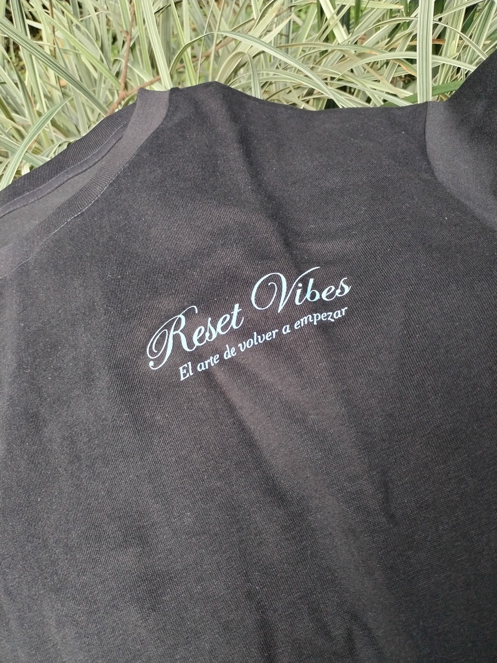 CAMISETA SEMI OVERSIZED MASCULINA RV NEGRA