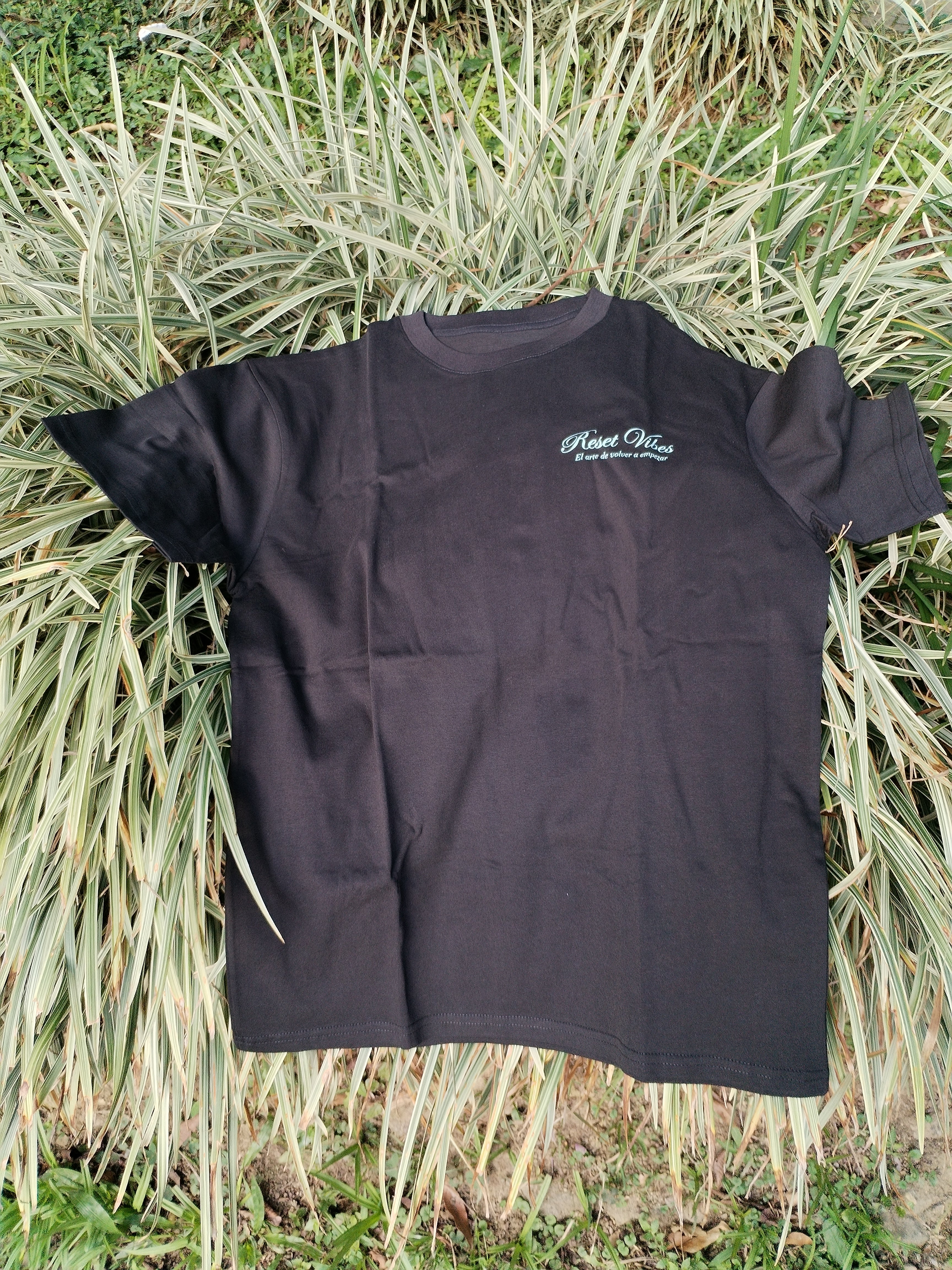 CAMISETA SEMI OVERSIZED MASCULINA RV NEGRA