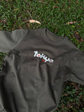 CAMISETA SEMI OVERSIZED MASCULINA TOKYO VERDE OLIVO