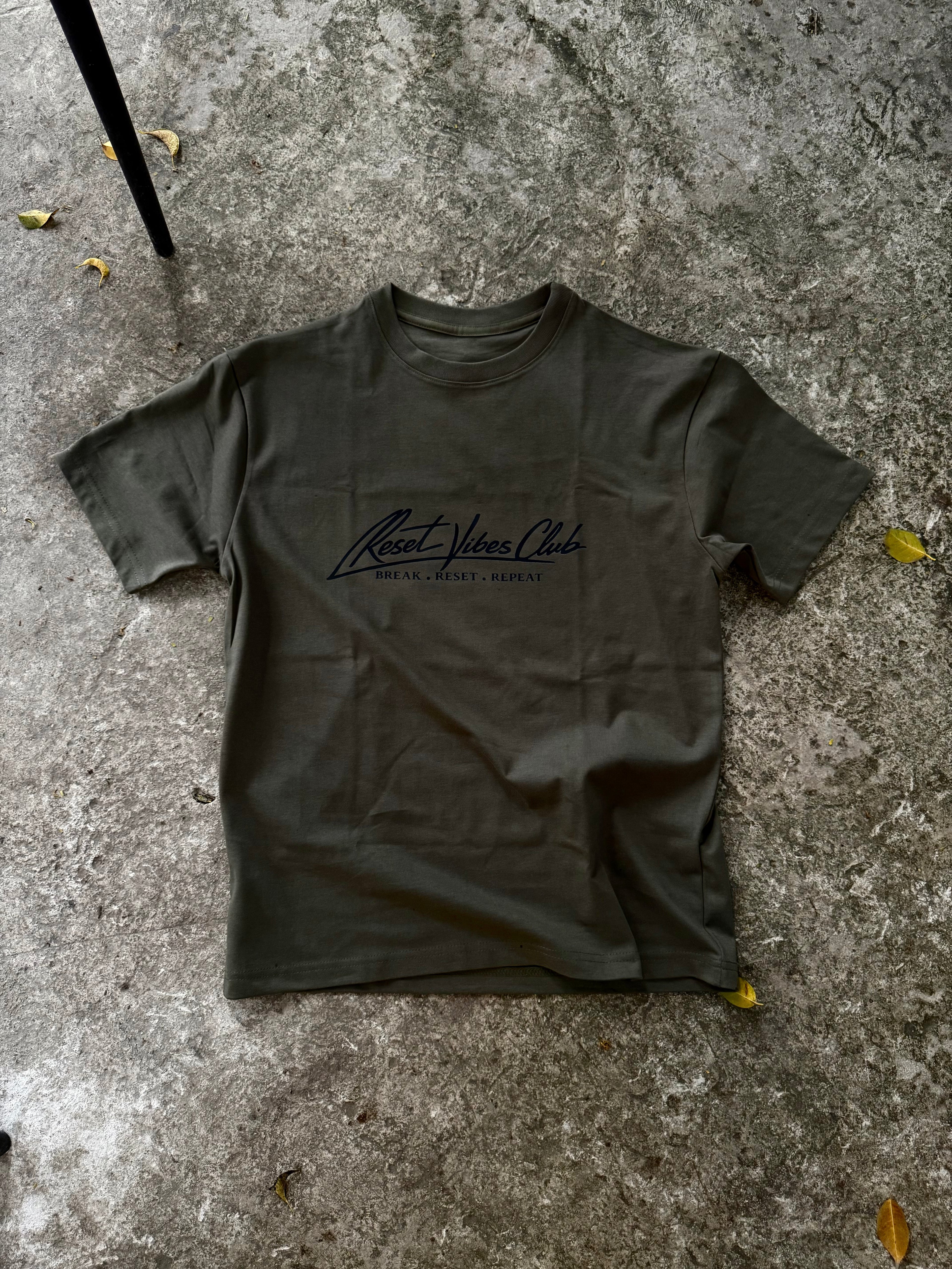 CAMISETA SEMI OVERSIZED MASCULINA RV CLUB