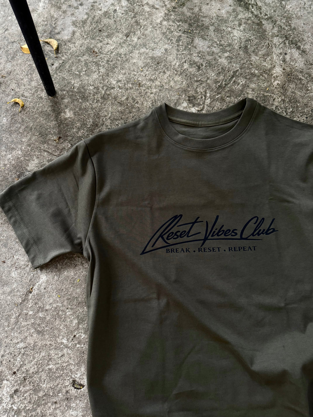 CAMISETA SEMI OVERSIZED MASCULINA RV CLUB