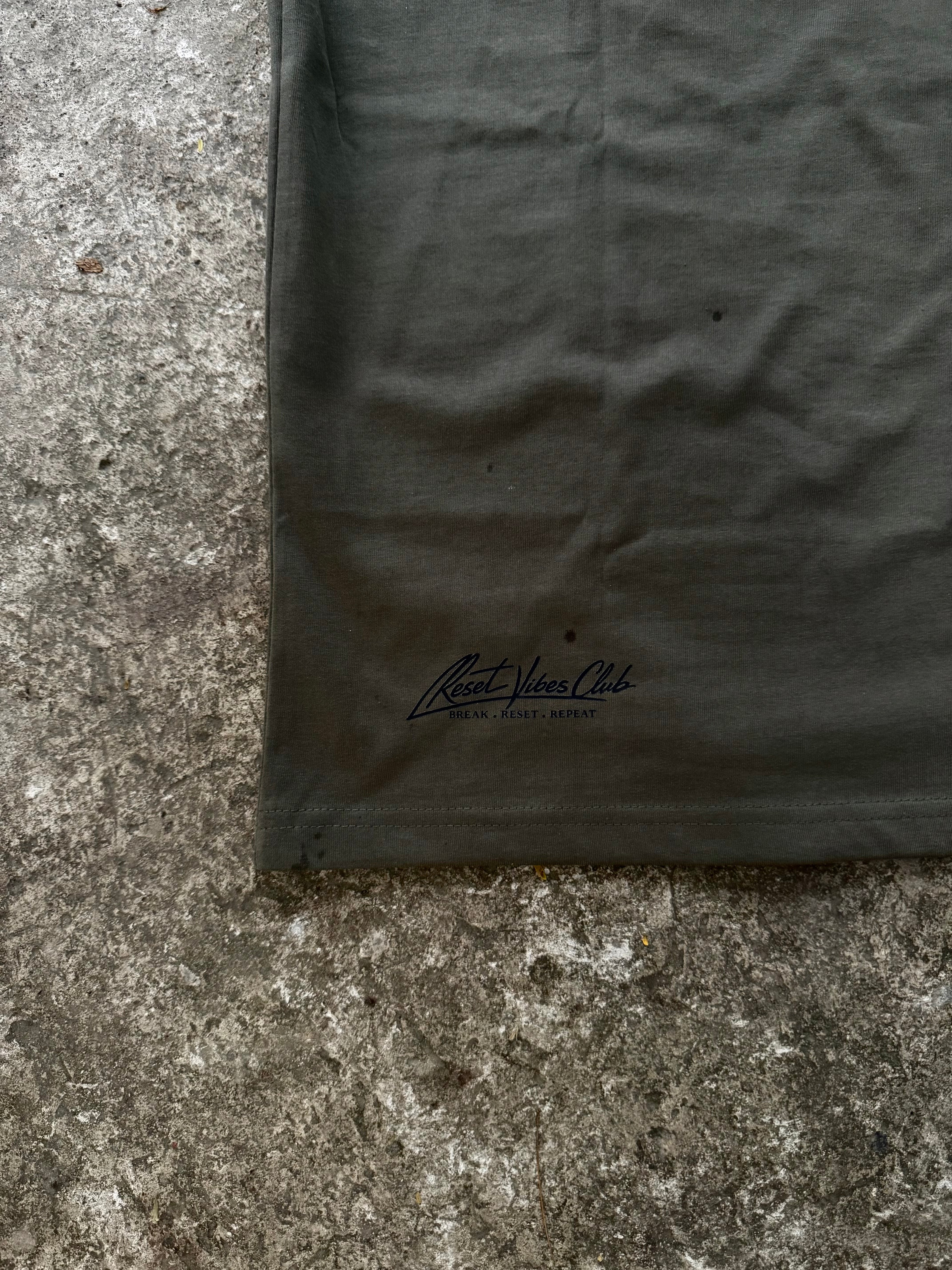 CAMISETA SEMI OVERSIZED MASCULINA RV CLUB