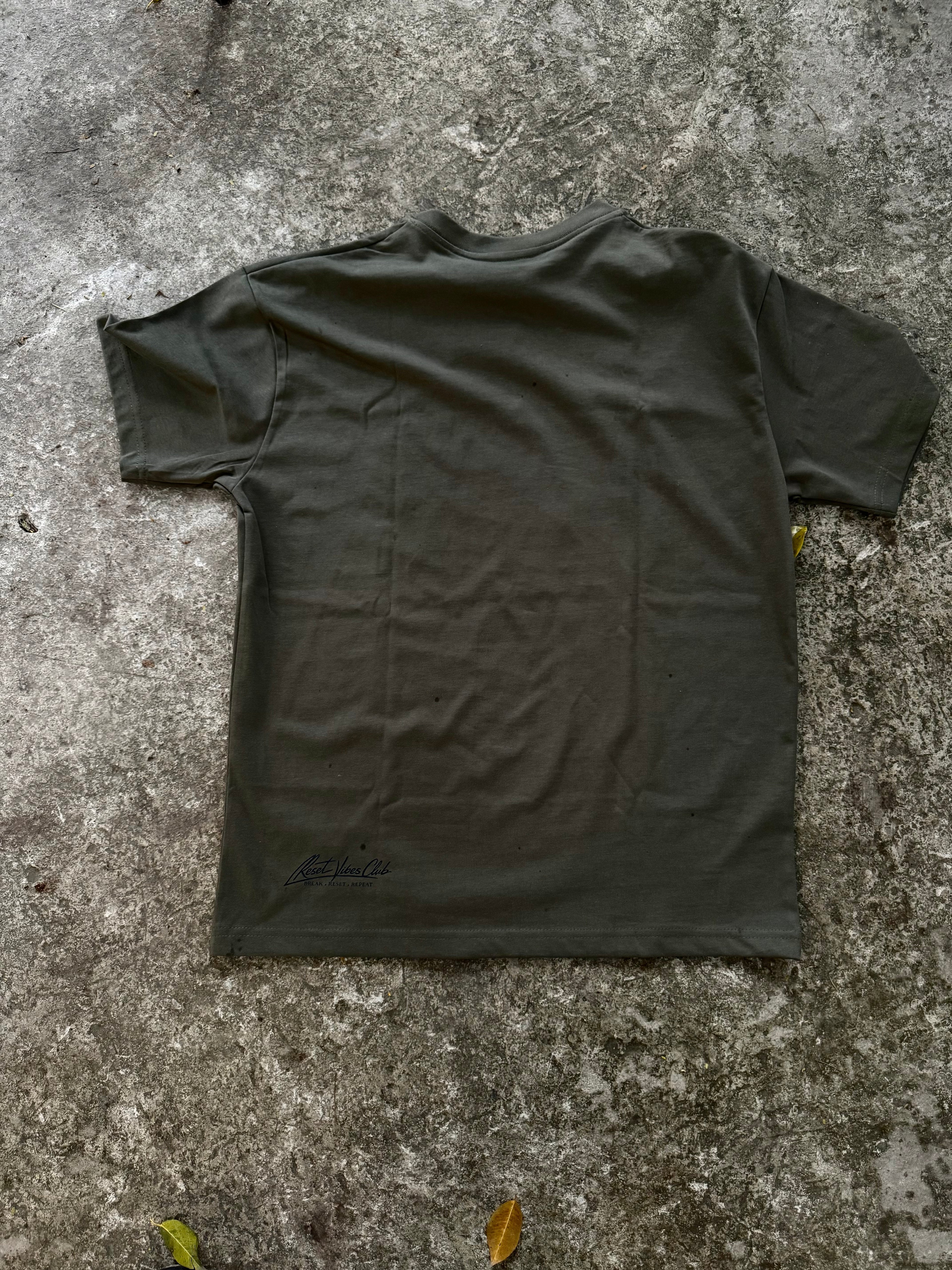 CAMISETA SEMI OVERSIZED MASCULINA RV CLUB